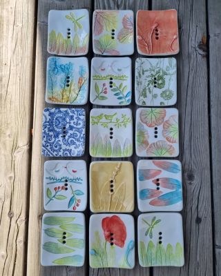 Milovníci keramických mýdlenek od @keramika_katerina_motlova máte se na co těšit😁. Mám pár nových kousků, které se chystám...